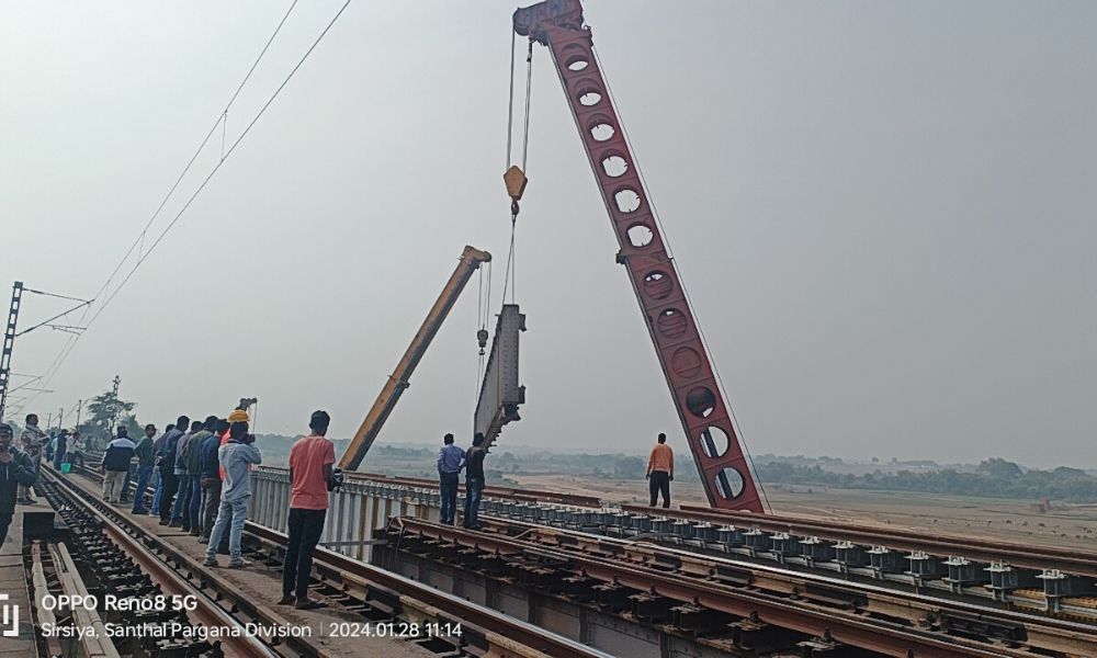 best crane service in Guwahati - balaji crane services